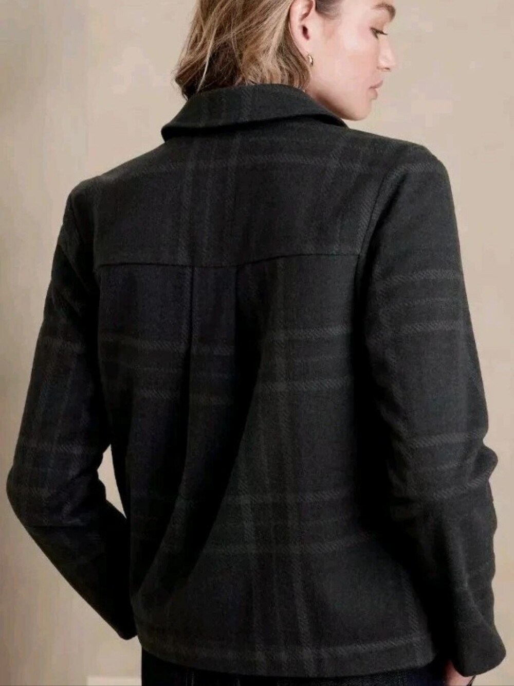 Banana Republic Short Gray Plaid Jacket - Picture 6 of 8